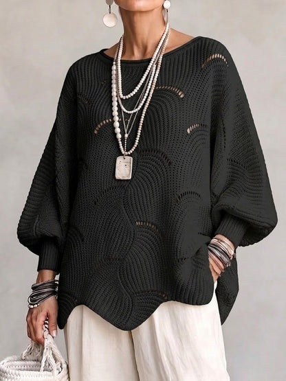 Pull ajouré noir porté