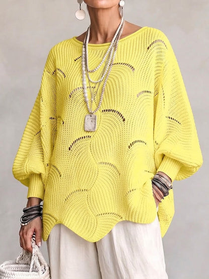 Pull ajouré jaune porté